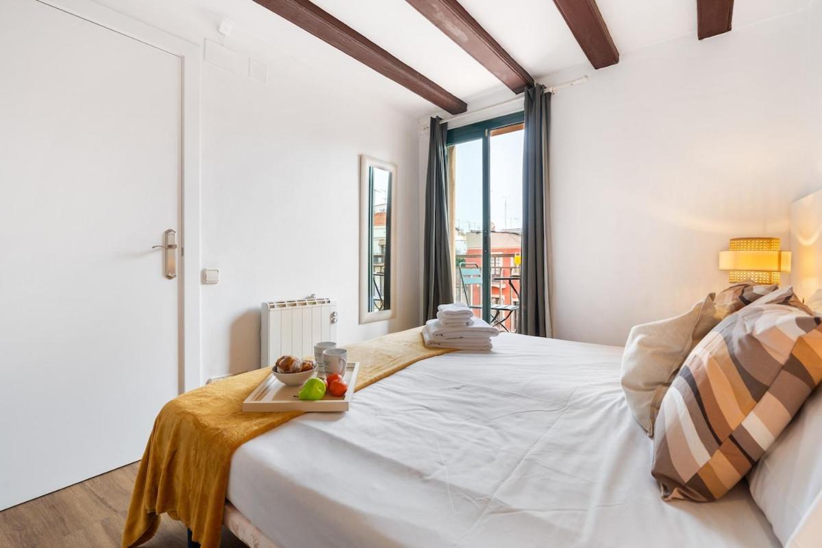 Lodging Apartments Liceu G1 บาร์เซโลนา ภายนอก รูปภาพ